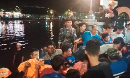 TNI AL Bersama Tim SAR Berhasil Temukan Korban Tenggelam Di Sungai Martapura