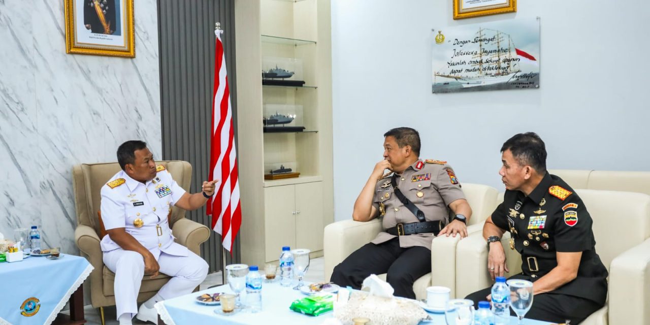 Pangdam I/BB Ucapkan Selamat kepada Danlantamal I Belawan yang Baru