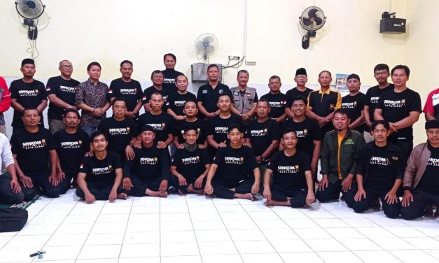 Panitia Kegiatan Outbound dan Pelantikan Pengurus Senkom Mitra Polri Kecamatan Se-Kota Jambi Menggelar kegiatan Pembubaran Panitia