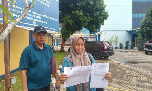 Retno Sri Handayani Kembali mendatangi kantor pelayanan pajak Pratama jambi Terkait laporan pengaduan dugaan penggelapan pajak yang berjenis pajak tidak Terdefinisi.