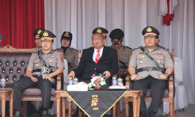 Waka Polresta Jambi Hadiri Upacara Pembukaan Diktukba Polri Gelombang I T.A. 2024 di SPN Polda Jambi.