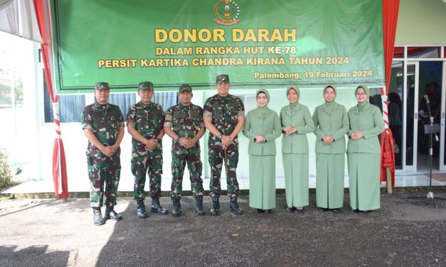Dandim 0418/ Palembang Hadir Dalam Kegiatan Donor Darah Dalam Rangka HUT Persit KCK Ke -78