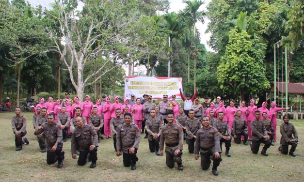 Kapolres Muaro Jambi AKBP Wahyu Bram, S. H., S. I. K. M. I. K., Pimpin Upacara Penerimaan Tradisi Perwira Remaja dan Bintara remaja Polres Muaro Jambi