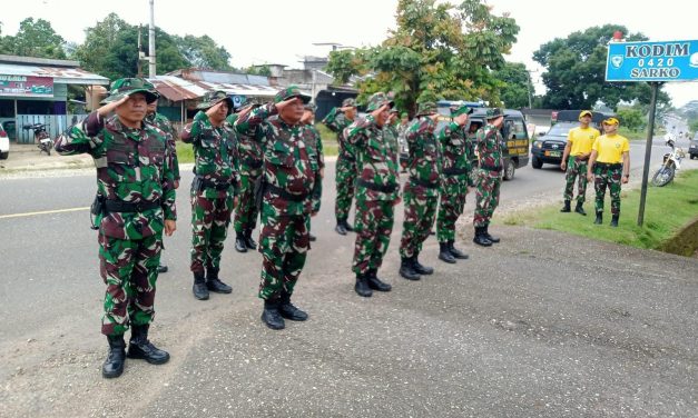 Sambut Warga Baru Dandim 0420/Sarko Letkol Inf Suyono S.Sos Pimpin Acara Tradisi