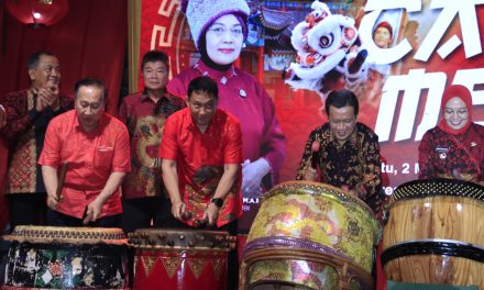 Kapolresta Jambi Dampingi Pj. Walikota dan Staf Ahli Gubernur Dalam Acara Perayaan Festival’ Cap Go Meh 2575 Gong Xi Fa CAI 2024.