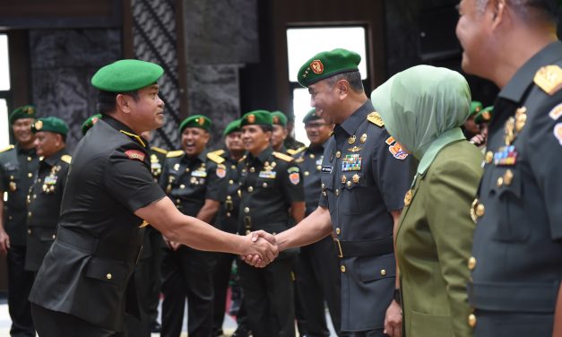 Kasad Pimpin Sertijab 14 Jabatan Strategis, Mayjen TNI Tandyo Budi Revita Kini Jabat Wakasad