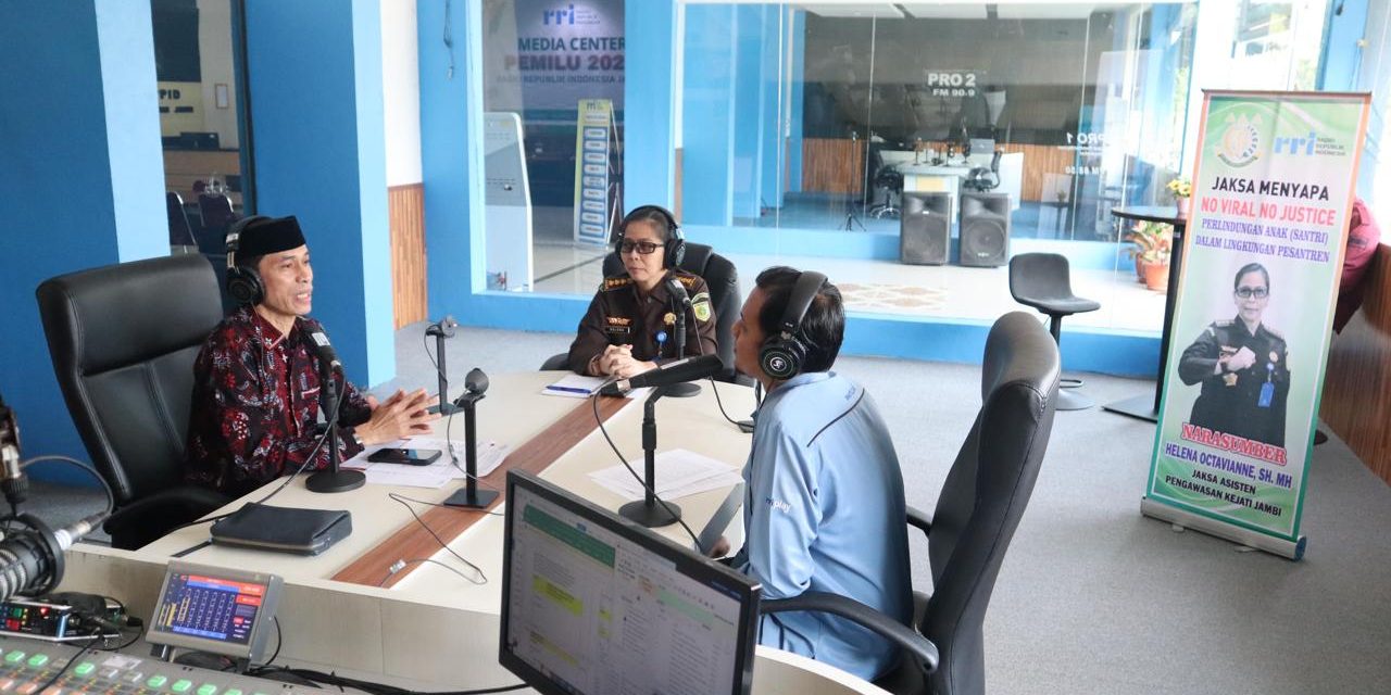 Kejati Jambi gelar Jaksa Menyapa dengan tema Perlindungan Anak (Santri) Dalam Lingkungan Pesantren