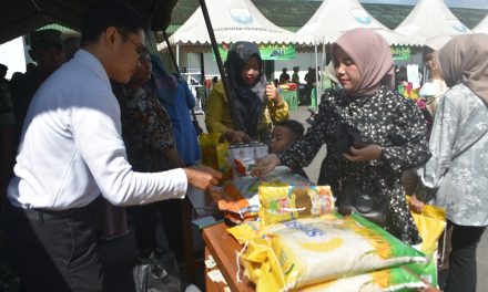 Jelang Lebaran, Korem 042/Gapu Gelar Bazar Murah yang Serentak diadakan Se-Indonesia