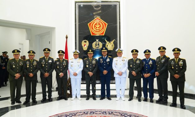 Panglima TNI Terima Penyerahan Jabatan Pangkogabwilhan II