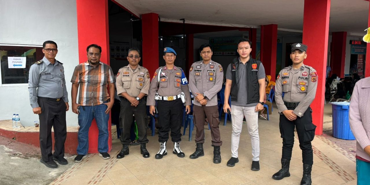 Propam Polresta Jambi Lakukan Pengawasan Personil Pengamanan Tempat Wisata dalam Rangka Hari Raya Idul Fitri 1445 H tahun 2024.