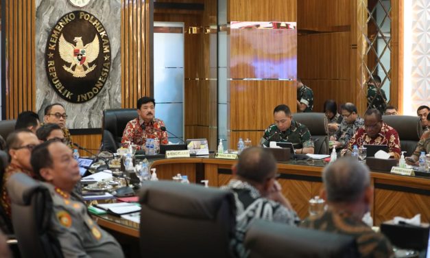 Panglima TNI Hadiri Rapat Koordinasi di Kemenkopolhukam Bahas Situasi di Papua dan Permasalahan Tanah di Sumsel