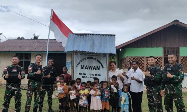 Satgas Pamtas Statis RI-PNG Yonif 111/KB Berikan Bantuan Tenaga Pendidik Untuk Sekolah Terpencil Perbatasan Papua Selatan