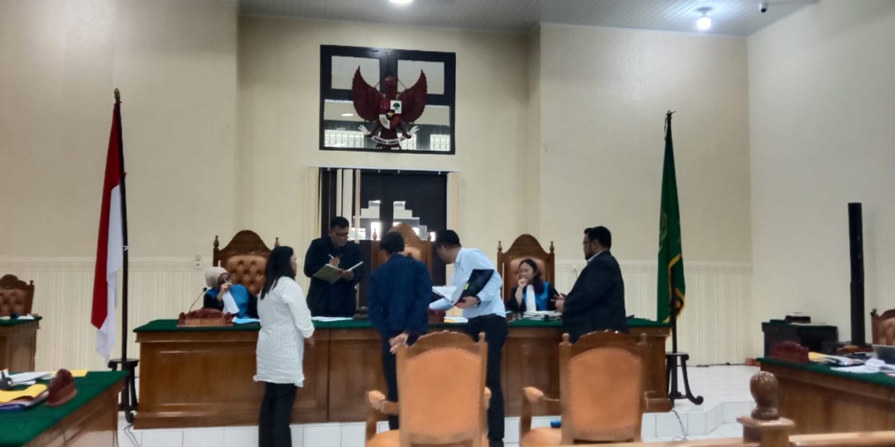 Sidang Lanjutan Poktan Imam Hasan Melawan Bupati Tanjung Jabung Barat Dan PT. DAS Di PTUN Jambi.