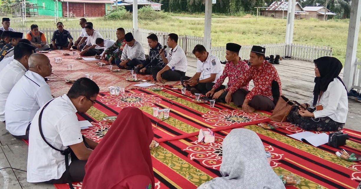 Babinsa Pantau Rapat Musyawarah Lintas Sektoral