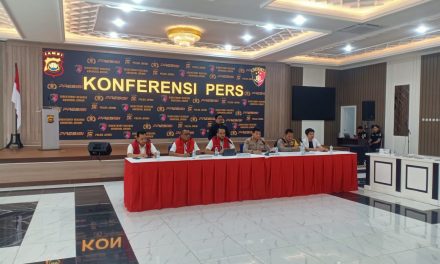 Polda Jambi Ungkap Kasus Pembunuhan Yang Dilakukan FH Terhadap Seorang Begal Inisial E  di Kabupaten Tanjung Jabung Barat Karena Pelaku Berusaha Membela Diri