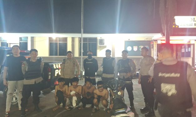 Adanya Aduan Masyarakat Tim Patroli Serigala Kota Jambi Berhasil Mengamankan Gank Motor Yang sedang Beraksi Merampas Motor Masyarakat