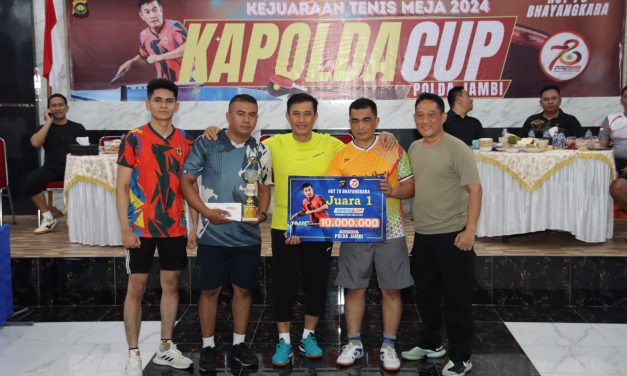 Polresta Jambi Raih Juara 1 Kejuaraan Tenis Meja 2024 Kapolda CUP.