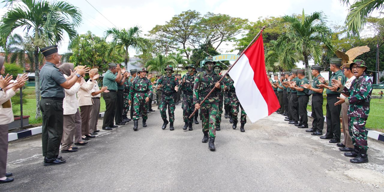 Tumbuhkan Kebanggaan, Ajendam II/Swj Gelar Acara Tradisi Korps Penerimaan Warga Baru