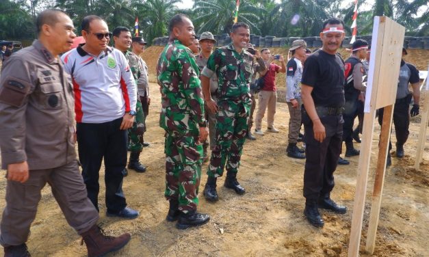 Meriahkan Hari Bhayangkara Ke-78 Tahun 2024, Dandim 0420/Sarko Ikuti Gelar Lomba Menembak