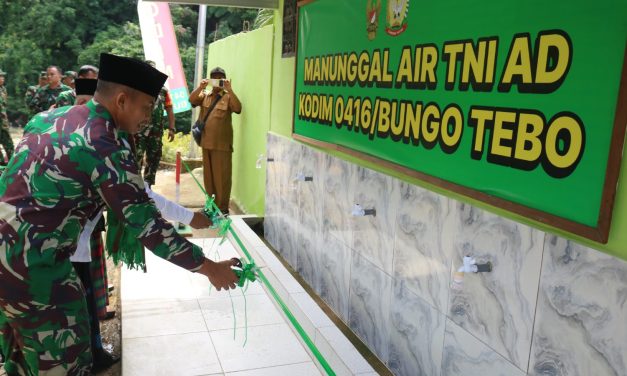 Dandim 0416/Bute Resmikan Instalasi Air Bersih di Yayasan Pondok Pesantren Babul Mu’arif