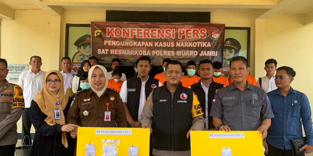 Polres Muaro Jambi gelar Press Release Pemusnahan Barang Bukti Narkotika Jenis Shabu seberat 98,5 gram dan Pil Ekstasi sebanyak 60 Butir
