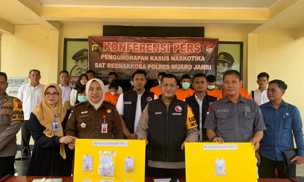 Polres Muaro Jambi gelar Press Release Pemusnahan Barang Bukti Narkotika Jenis Shabu seberat 98,5 gram dan Pil Ekstasi sebanyak 60 Butir