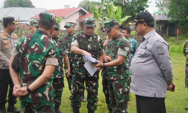 Danrem 042/Gapu melaksanakan peninjauan lahan ketahanan pangan terpadu wilayah Kabupaten Tebo