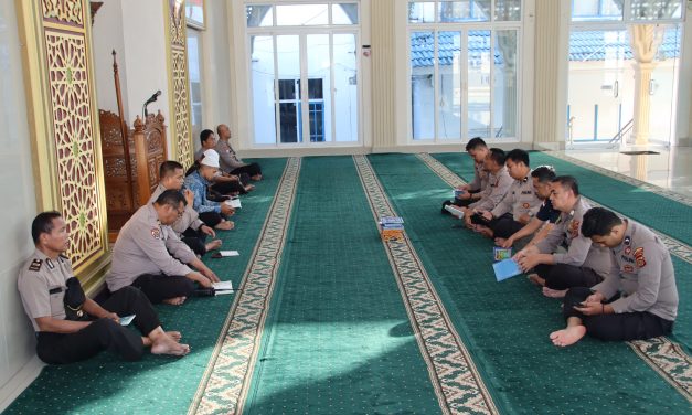 Tingkatkan Ketaqwaan dan Keimanan, Polresta Jambi Rutin Gelar Binrohtal Kepada Personel