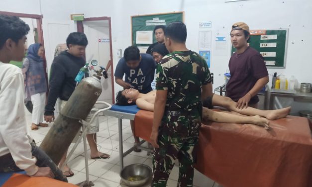 Kesigapan Babinsa 420-04/Sarolangun Dalam Membantu Warga Yang Tenggelam Di Sungai Tembesi