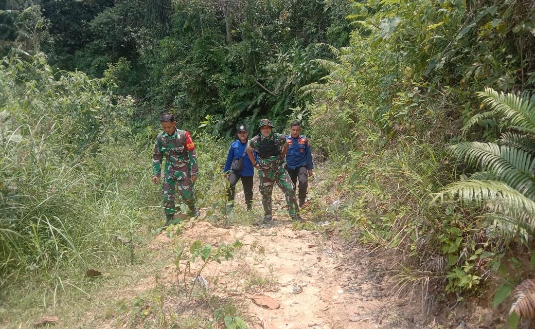 Cegahan Karhutla Di Wilayah Binaan Babinsa Laksanakan Patroli Bersama Diwilayahnya