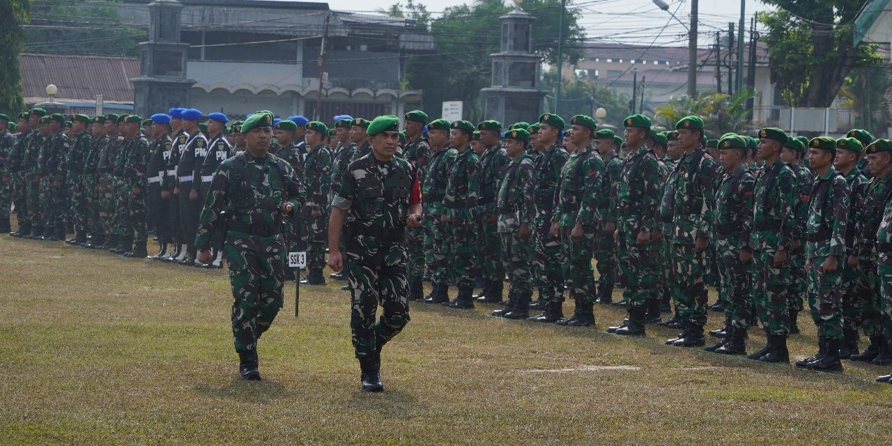 Danrem 042 /Gapu Tegaskan Prajurit TNI Tak Ada Ikut Berpolitik Praktis saat Pimpin Apel Gelar Pasukan Pengamanan Pilkada Serentak