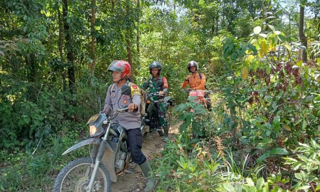Antisipasi Karhutla, Babinsa Bersama Bhabinkamtibmas Dan BNPB Cek Titik Hotspot