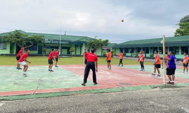 Sambut HUT RI Ke-79, Kodim 0420/Sarko Meriahkan Dengan Mengadakan Turnamen Bola Voli