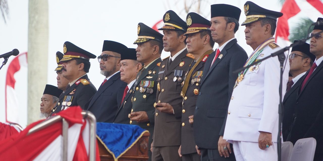 Momen Peringatan Hari Detik-Detik Proklamasi, Danrem 042/Gapu Tegakkan Komitmen TNI Menjaga Kedaulatan NKRI