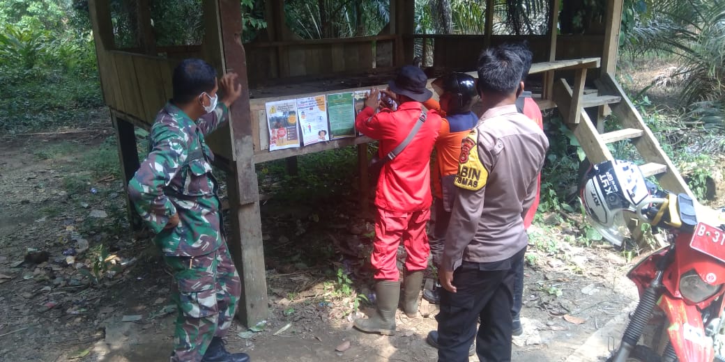 Cegah Kebakaran Lahan Babinsa Dan Aparat Terkait Rutin Laksanakan Pattoli Dan Sosialisasi Karhutla