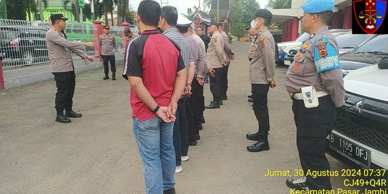 OMP Polsek Jambi Timur Giat Pengamanan Pemeriksaan Paslon Gubernur dan Walikota Jambi Di RS Bratanata
