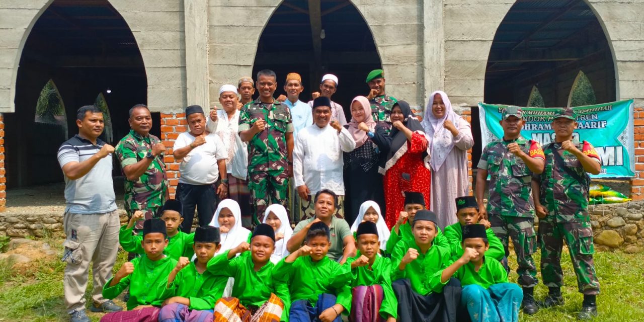 Dandim 0420/Sarko Berikan Bantuan Sembako dan Bibit Ikan ke Pondok Pesantren Hadhrami Al Ma’aruf