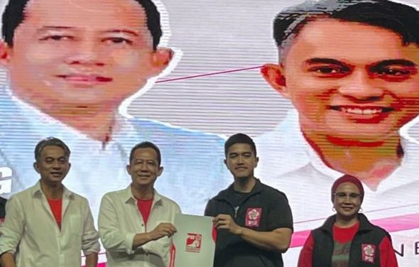 Bambang Bayu Suseno akhirnya memilih Jun Mahir sebagai wakilnya untuk maju di Pilkada Muaro Jambi mendatang.