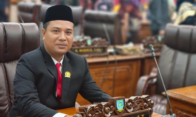 Meriah Syukuran Hermansyah Setelah Pelantikannya Sebagai Anggota DPRD Terpilih Kota Jambi