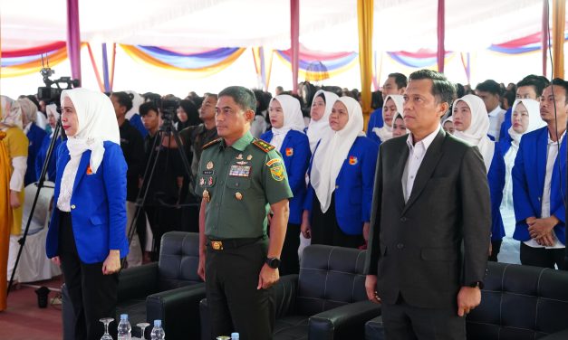 Kuliah Umum Pangdam II/Swj tentang Pembinaan Kesadaran Bela Negara pada PKKMB UBD Palembang