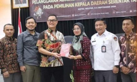 Komisi Pemilihan Umum Kabupaten Muaro Jambi menyelenggarakan rapat kerja dengan tema Optimalisasi Pengawasan Pelanggaran Kode Etik, Pelanggaran Administrasi, dan Pidana Pemilihan Badan Adhoc pada Pemilihan Kepala Daerah Serentak tahun 2024