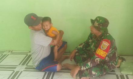 Babinsa Galakkan Upaya Cegah Stunting Melalui Cek Kesehatan Balita di Desa Binaan”