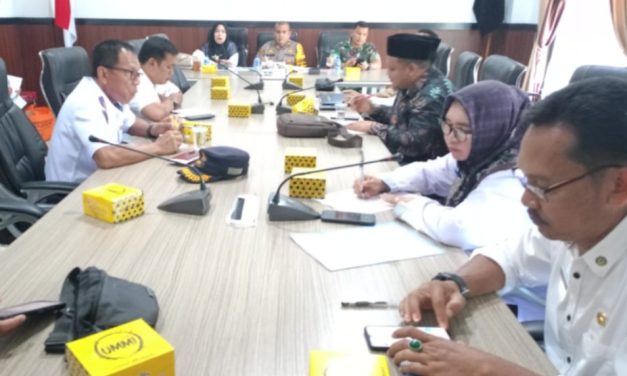 Pasi Pers Kodim 0420/Sarko Lettu Inf Afrilius Hadiri Rapat Persiapan Peringatan Hari Kesaktian Pancasila di Kantor Bupati Merangin
