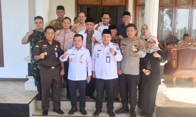 Pabung Kodim 0420/Sarko Mayor Chk Dedy Afrizal Hadiri Coffee Morning Gubernur Jambi dengan Forkopimda dan Calon Bupati Sarolangun