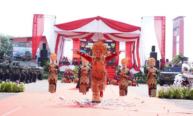 Pangdam II/Sriwijaya Buka SRIWIJAYA FAIR 2024 HUT TNI di BKB Palembang