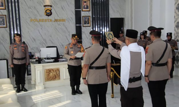 Kapolresta Jambi Pimpin Serahterima Jabatan Kapolsek Jambi Timur