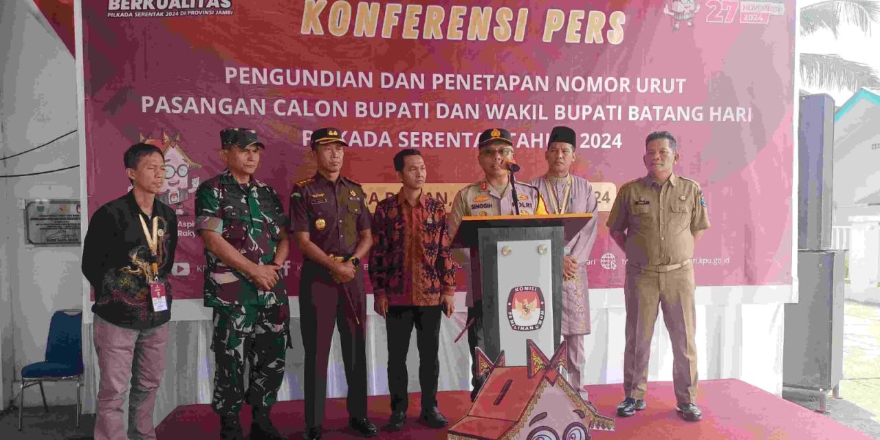 Calon Bupati dan wakil bupati penetapan nomor urut pencalonan, pasangan M.Fadhil Arief Pilkada tahun ini melawan kotak kosong