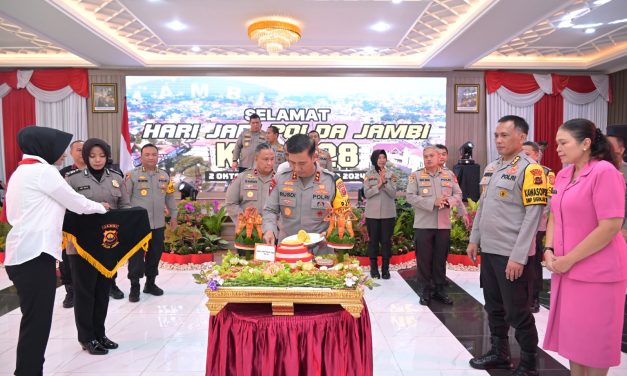 Kepolisian Daerah Jambi Menggelar Acara Peringatan Hari Jadi Polda Jambi yang ke-28