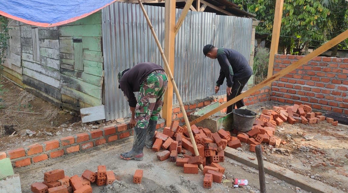 Yabani : “Tak Menyangka Rumah Saya Dibangun Baru Oleh TNI”