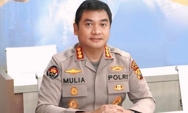 Tim Gabungan Dit Tipidnarkoba Bareskrim Polri dan Polda Jambi kembali mengamankan gembong narkotika di Jambi yang merupakan jaringan H yang berhasil ditangkap di Jakarta.